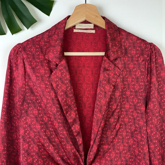 Urban Outfitters Satin Paisley Tie-Front Blouse - Picture 6 of 10